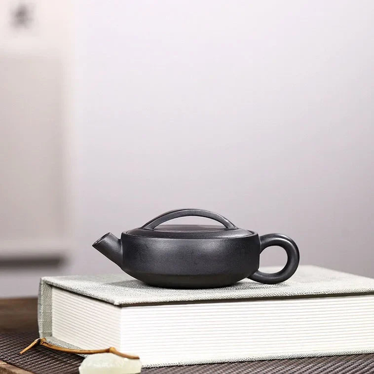 Hot selling kongfu tea set Yixing purpole clay teapot black color hand made hanwa cha hu